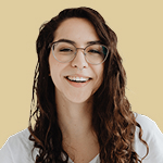 Ilona, a specialist in advanced English